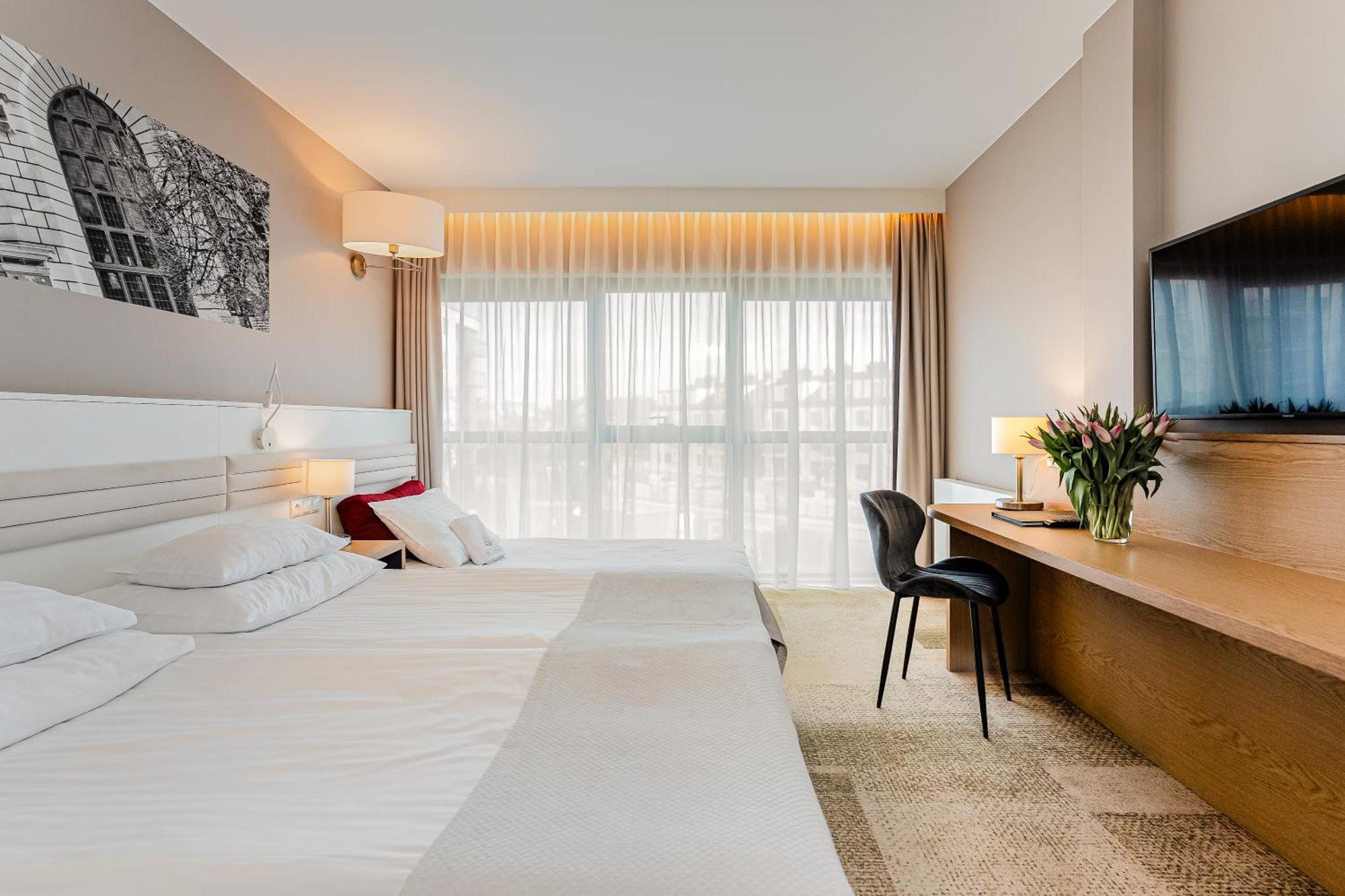 Hotel Platan Gdansk Luaran gambar
